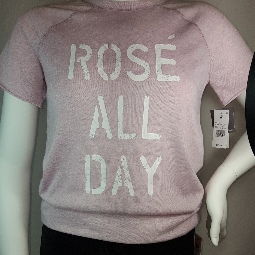 Graphic t-sweatshirt sz M Rose' all Day pink